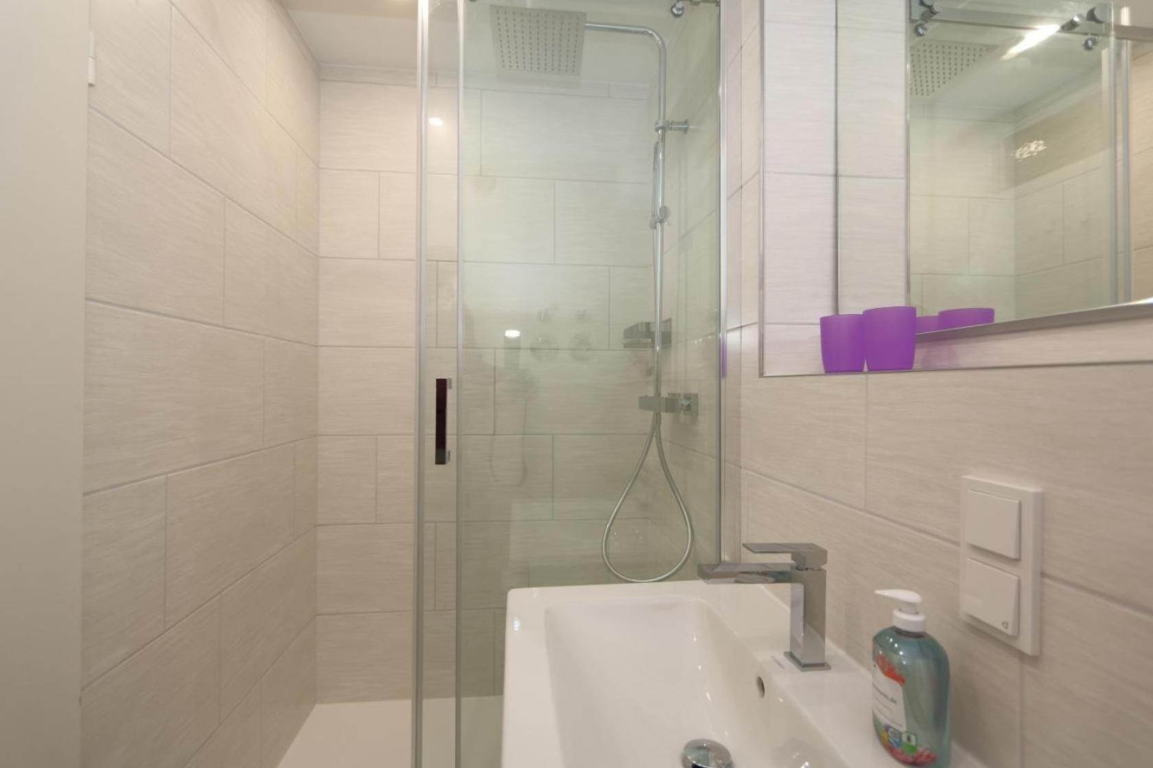 Haus-metropol-254-ob